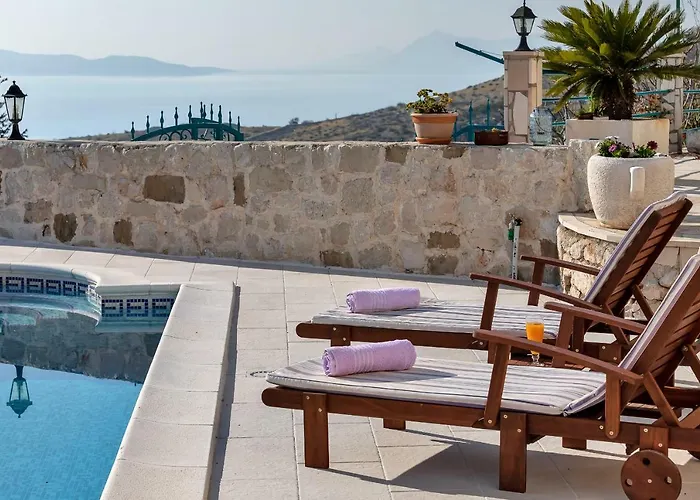 Villa Ana